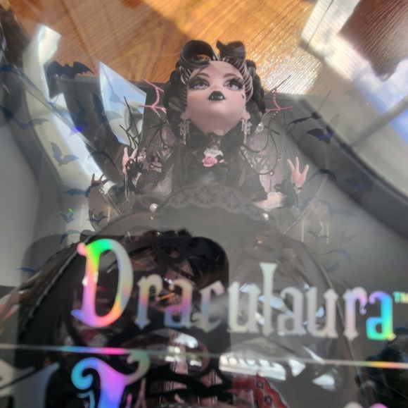 ✅ Ships Today ✅ Monster High Draculaura Vampire Heart - NIB - Picture 5 of 11